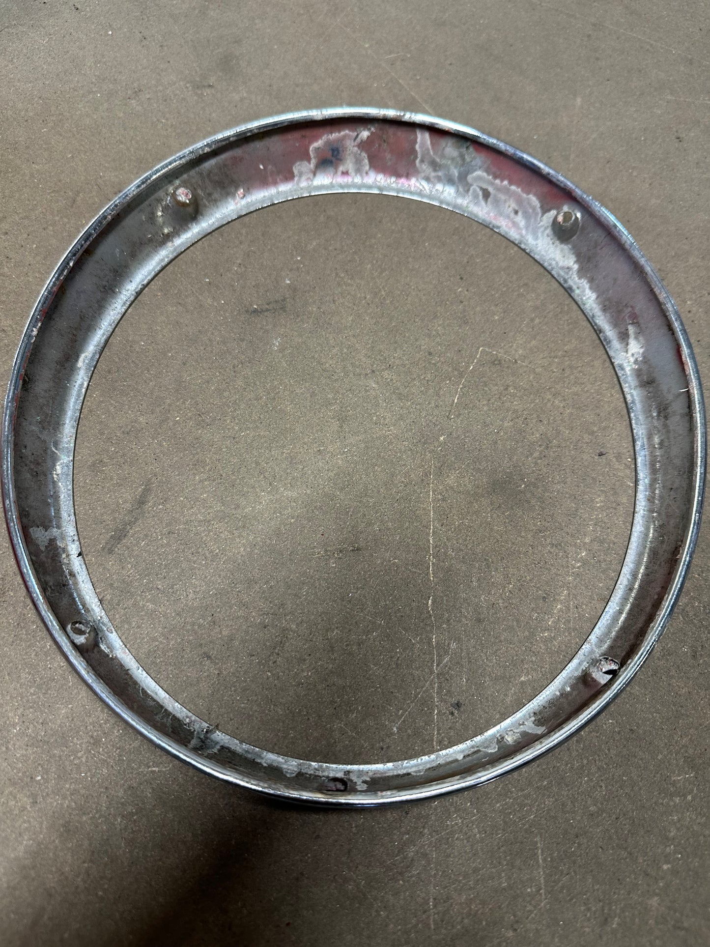 Chrome headlight ring for 911/912