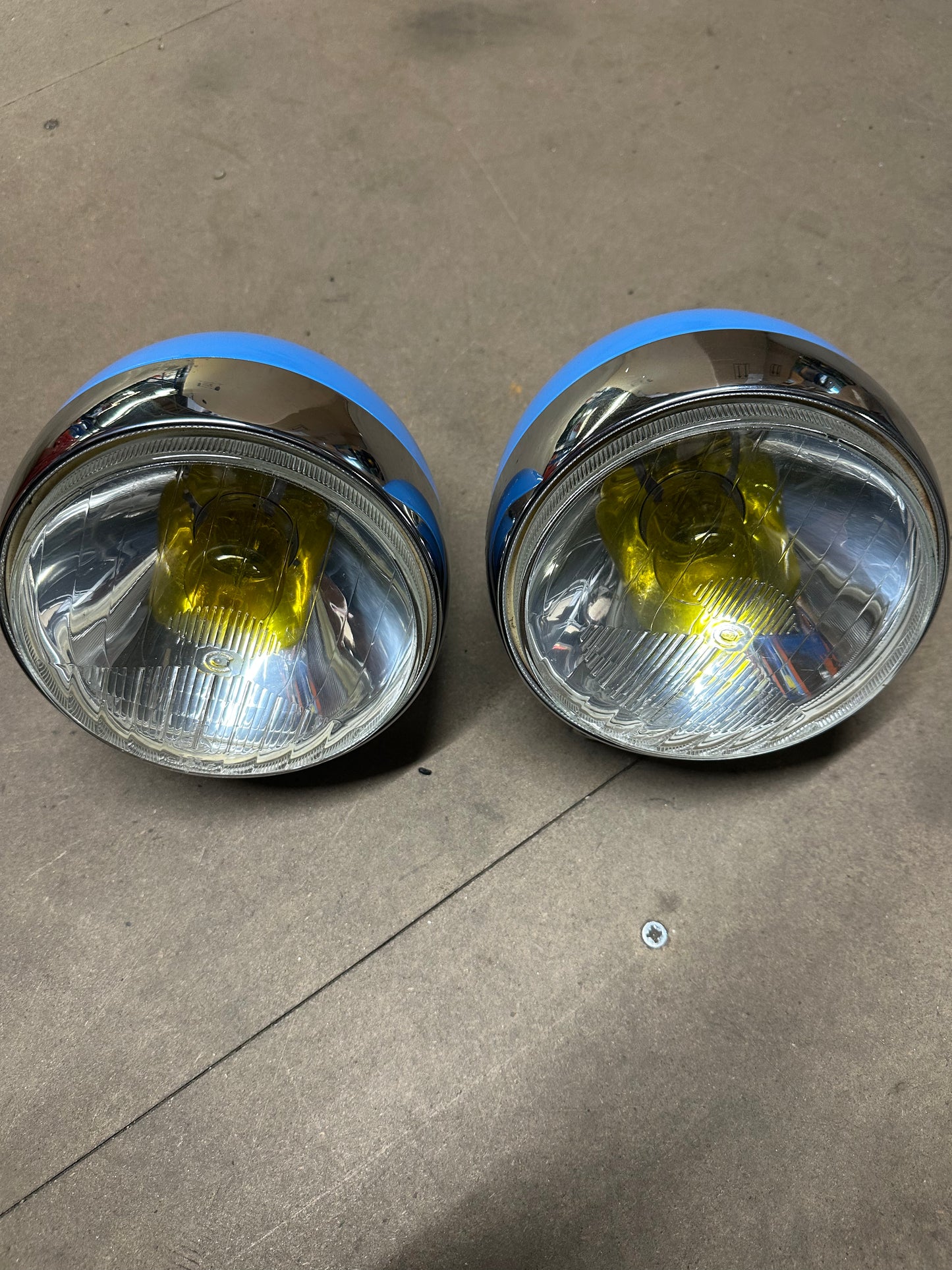 Pair of Cibié hood lights (blue)