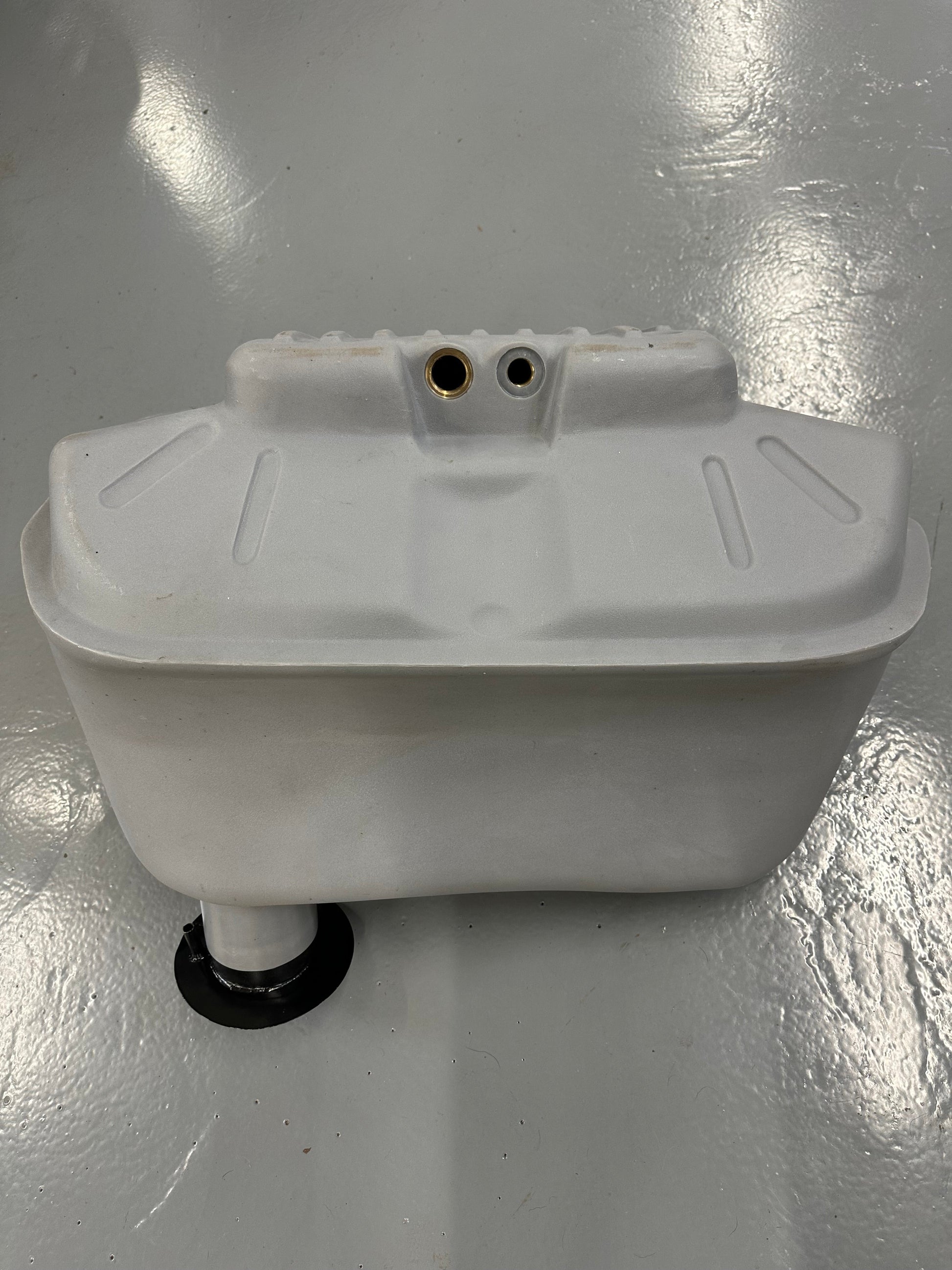 110l reproduction fuel tank with genuine Porsche 100l fuel sender, repro alu fuel cap & 'dog bowl' tank inlet