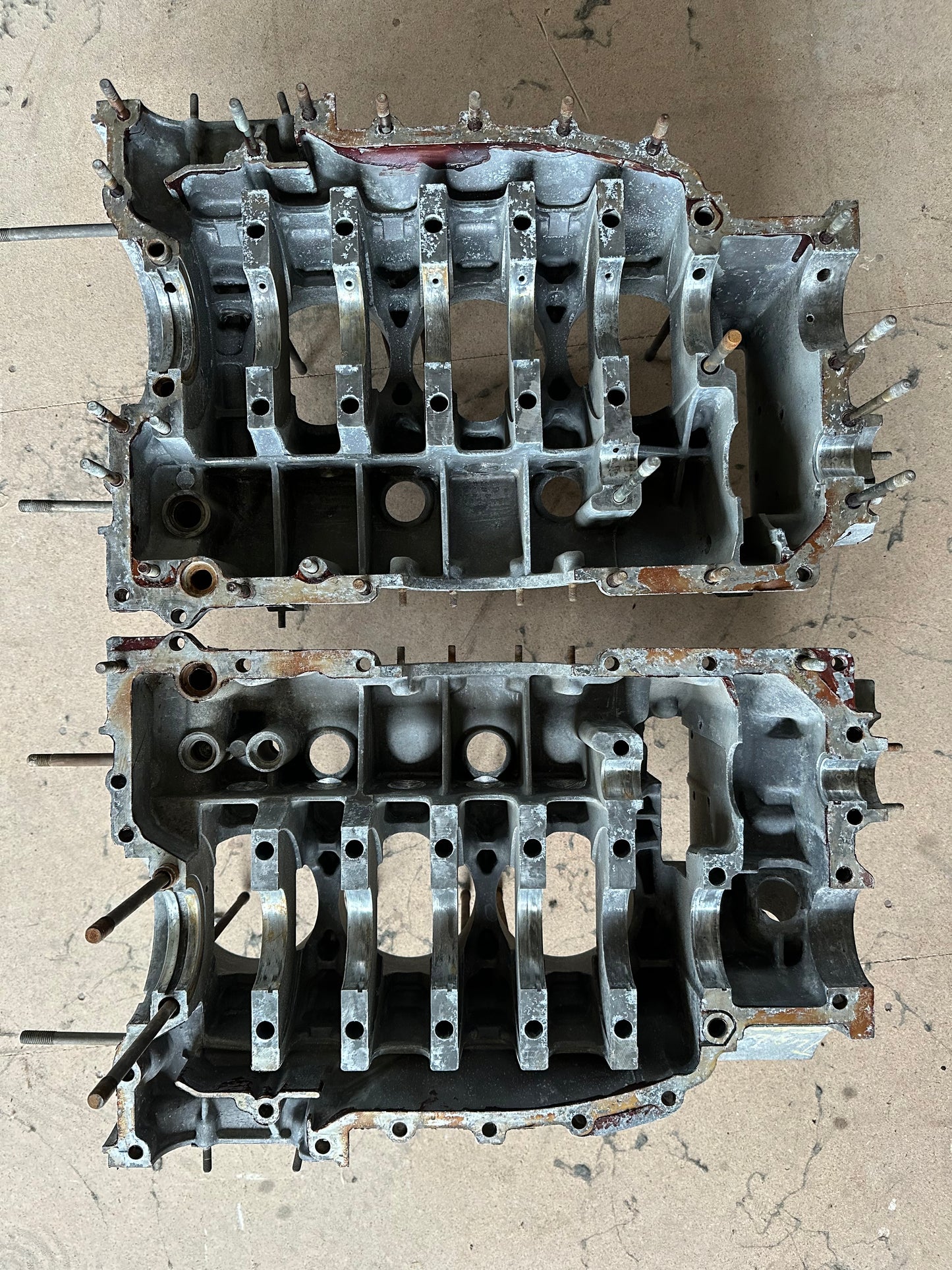 Pair of Porsche type 930/64 crankcases for 911 G-model 3.3l turbo (1979 MY / USA)