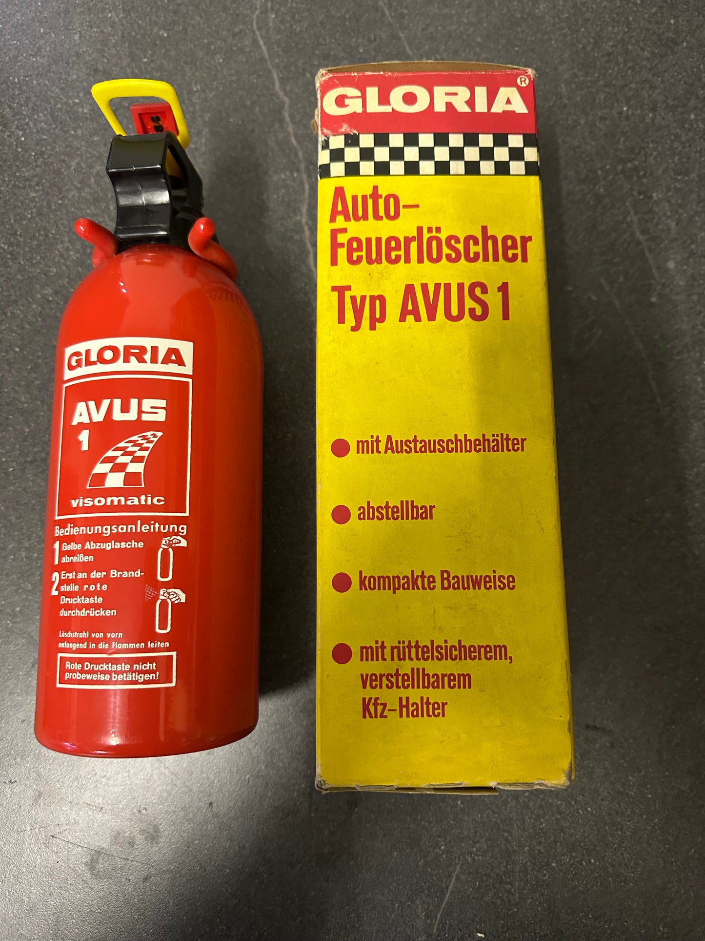 Gloria 'Avus 1' period-correct hand held fire extinguisher for Porsche 911 F-model & 914 / 914-6