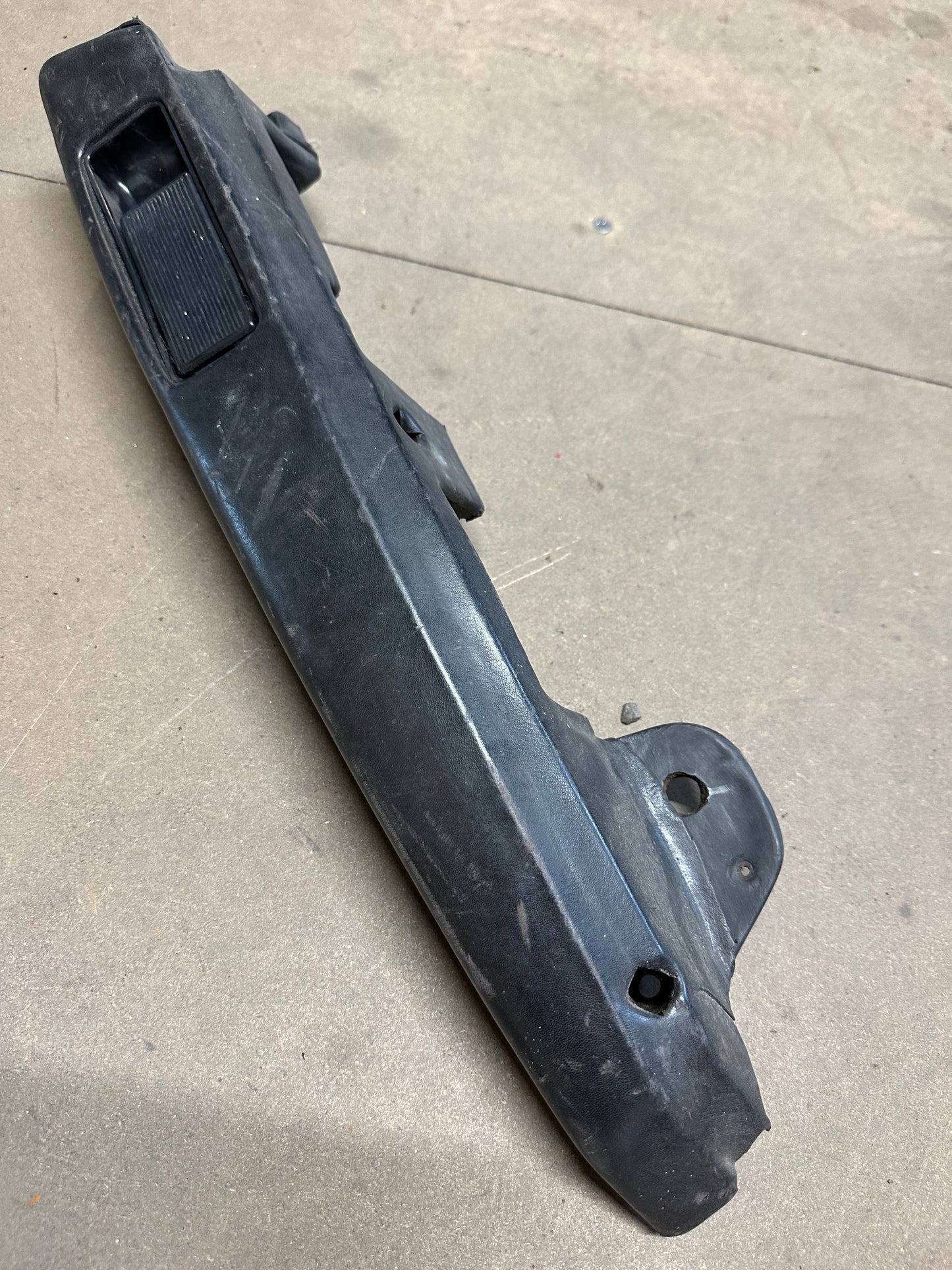 911 driver's armrest no handle LHD 901.555.041.25