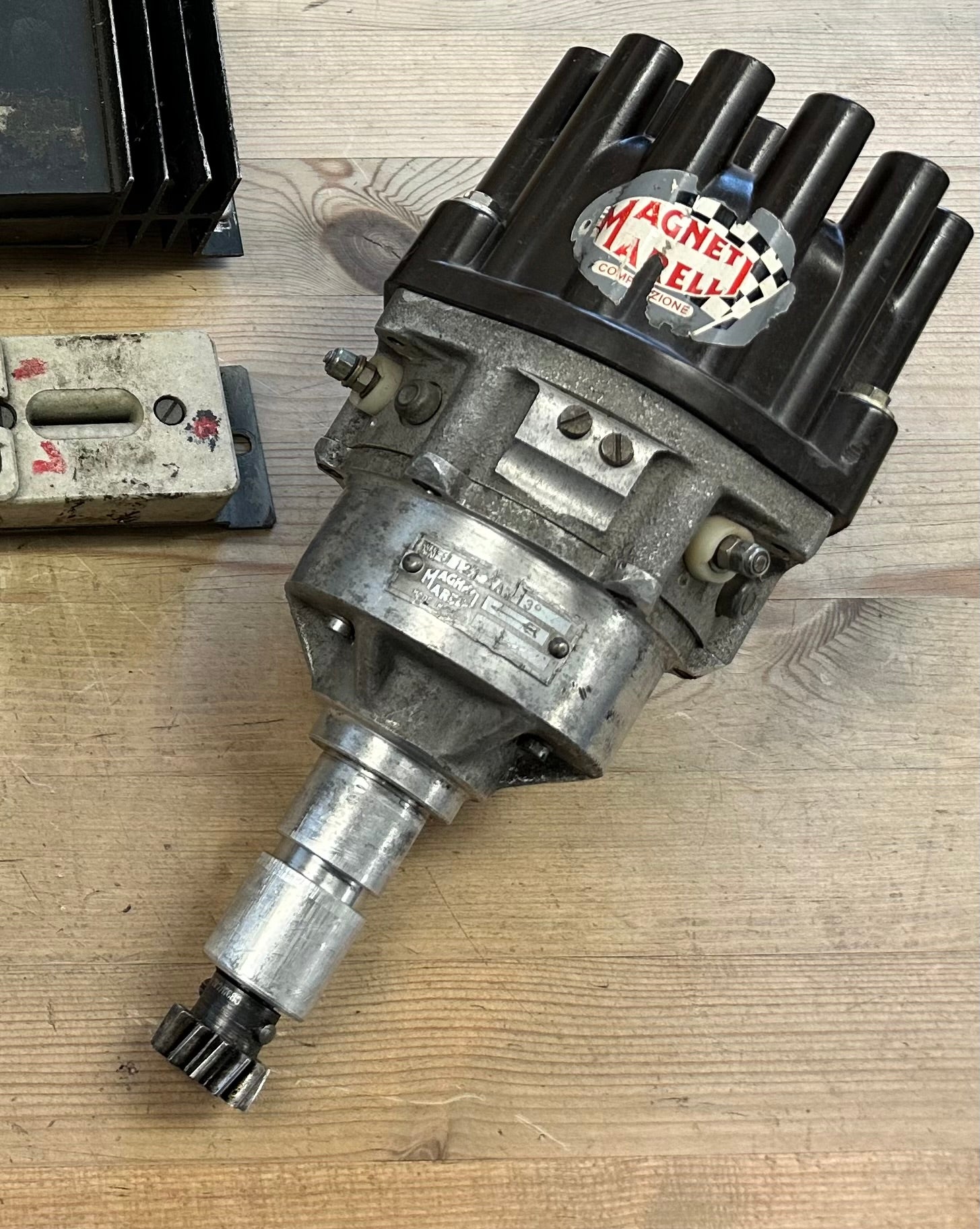 Complete Bosch / Marelli twin-plug transistor ignition system for Porsche 906 / 906E / 911 R