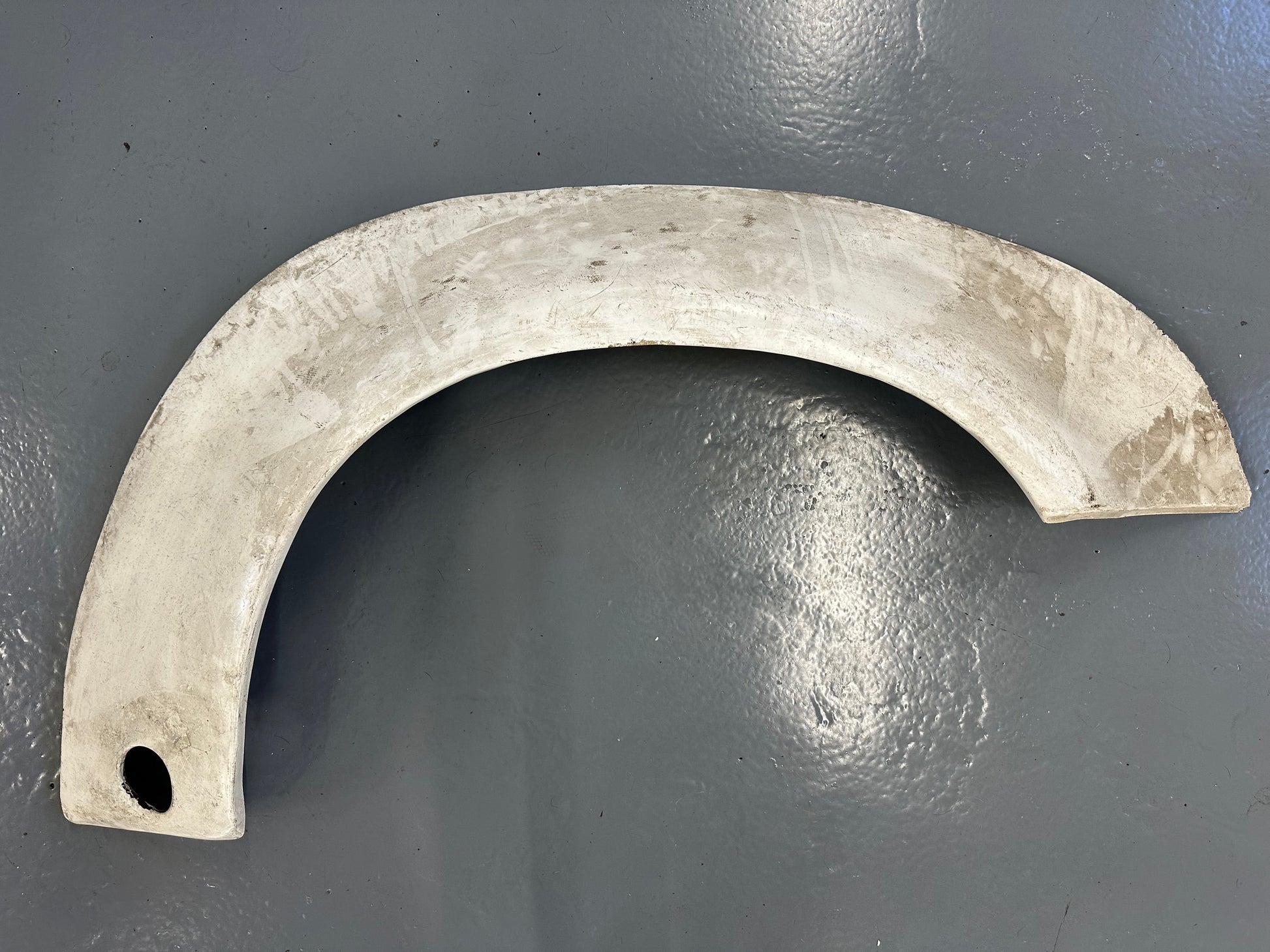 Complete set of fibreglass arches (F&R) for Porsche 911 ST (1970-1972 MY)