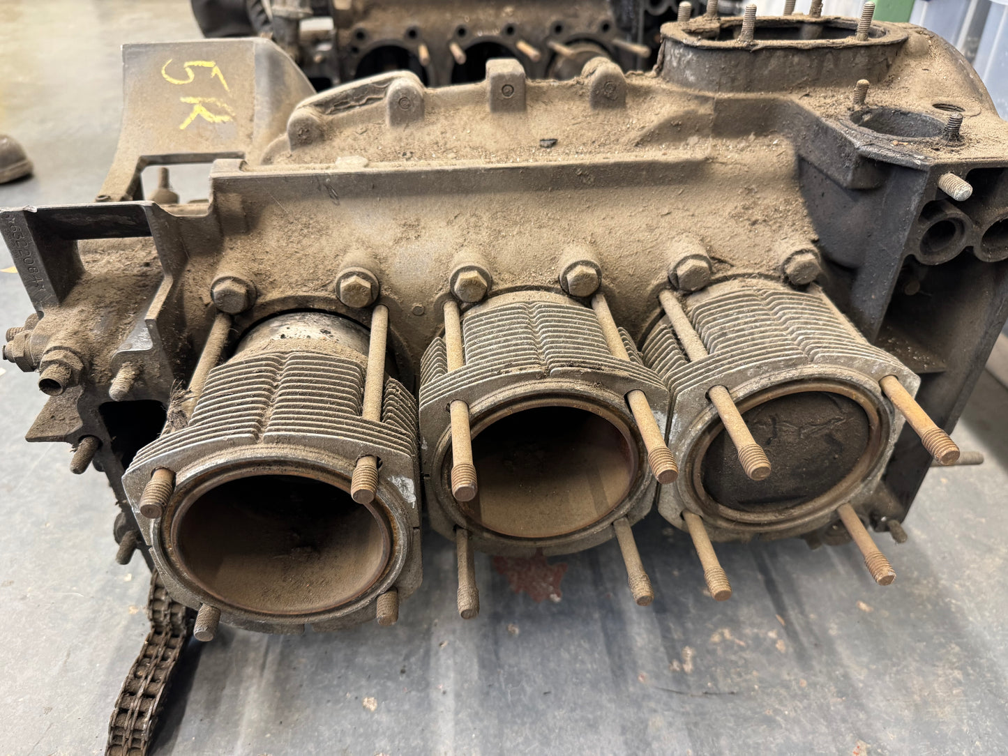 Porsche type 911/53 complete bottom end engine for 911 F-model 2.4S (1972 MY / MFI)