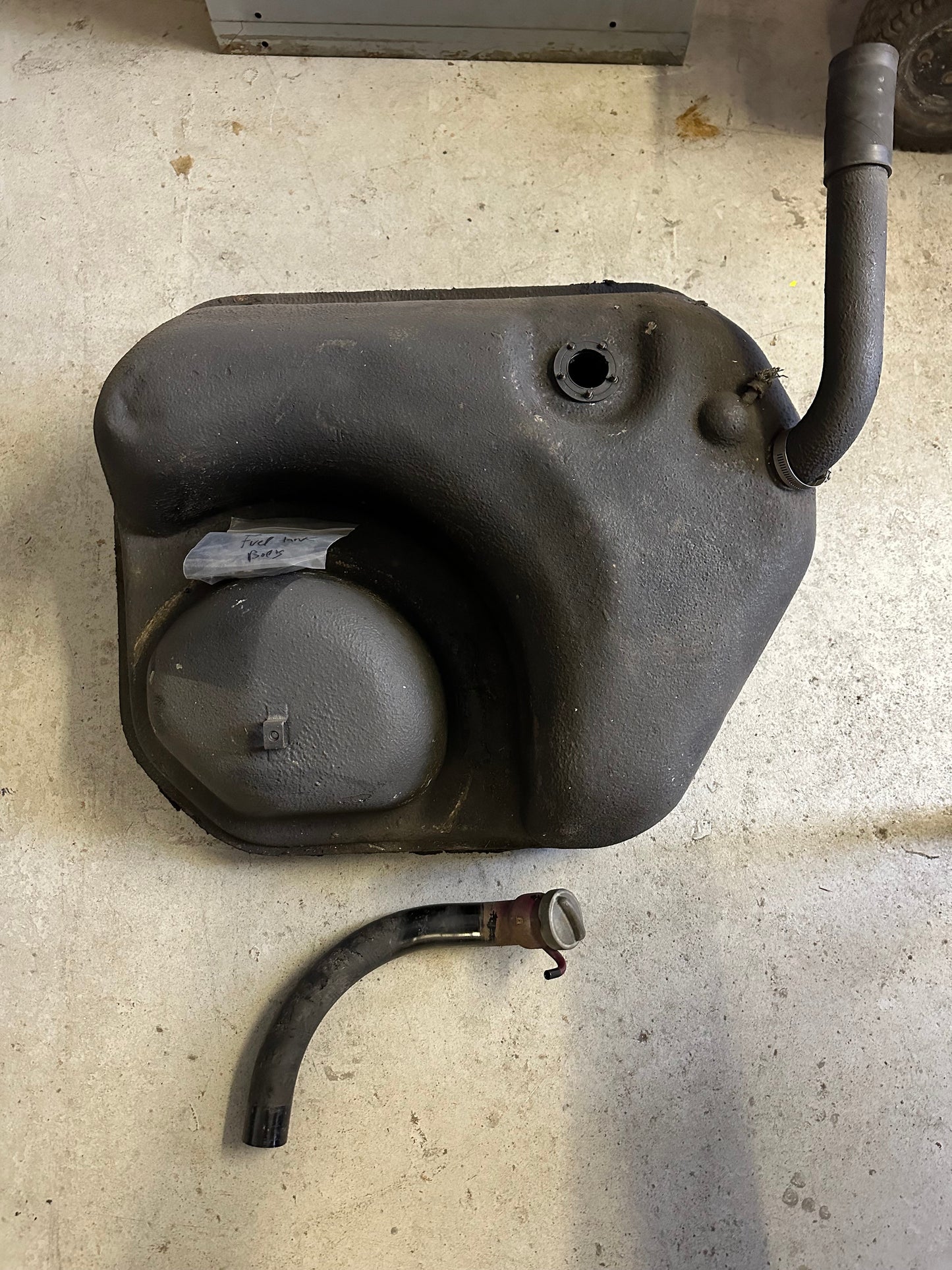 Genuine Porsche 62l fuel tank for 911 F- & G-model (1965 - 1989)