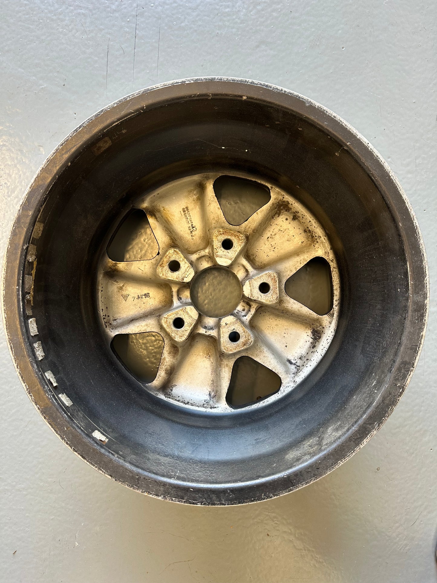Genuine Porsche 7J x 16” Fuchs rim for 911/930 (G-model) 1974-77, p/n 911.361.020.44