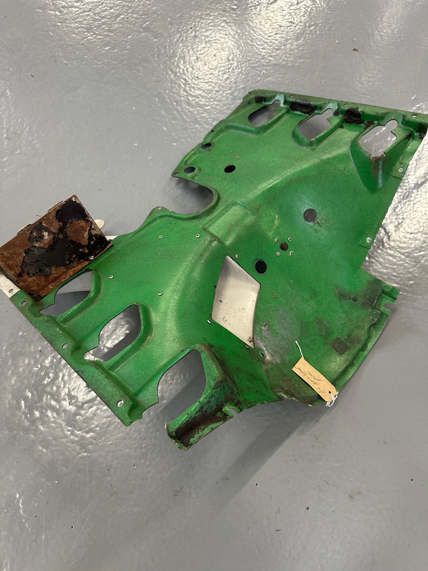 Genuine Porsche engine shroud for 2.4l 911E 1972-73 with oil cooler guide