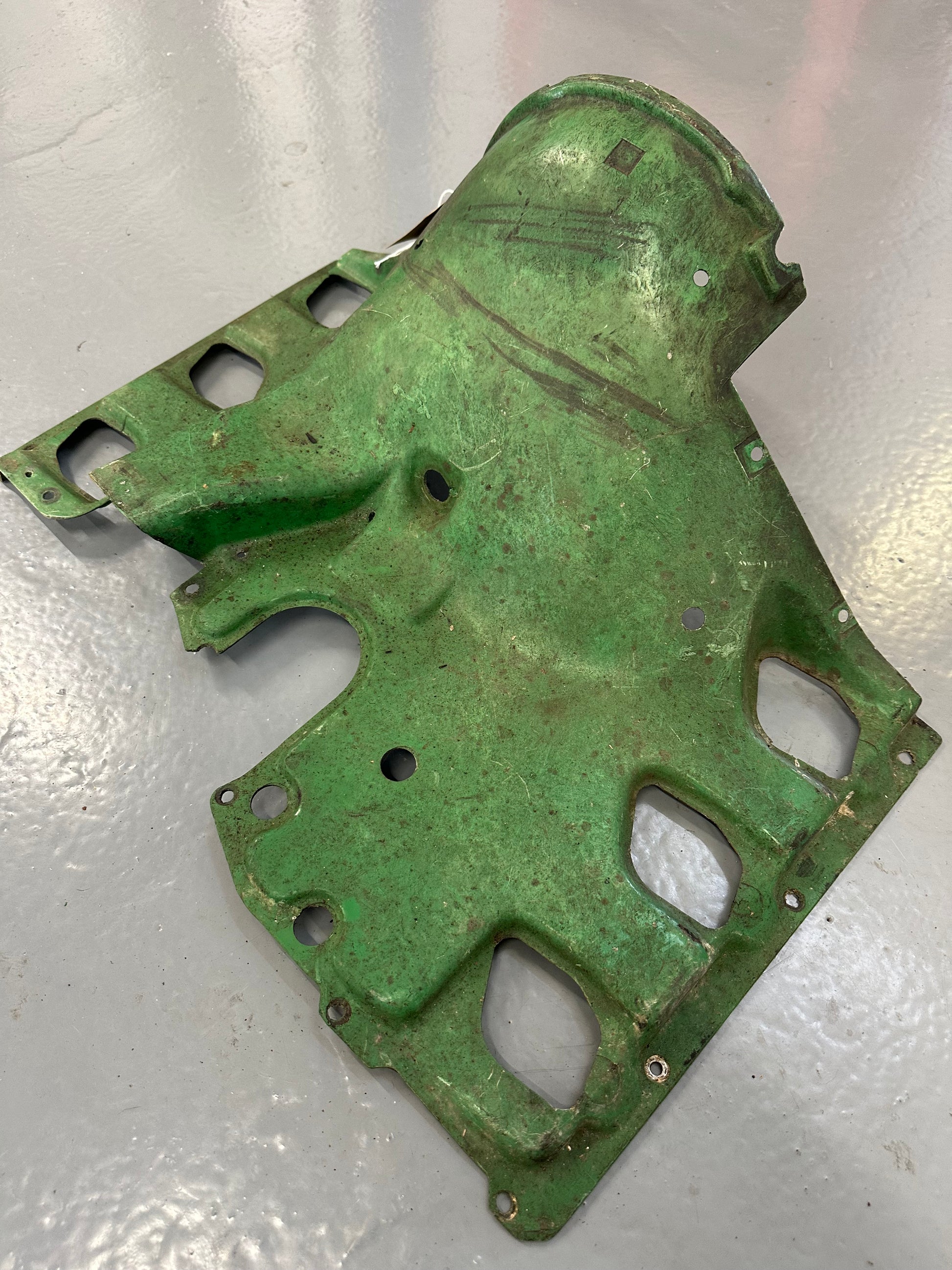 Genuine Porsche engine shroud for 911E F-model (1970-71)
