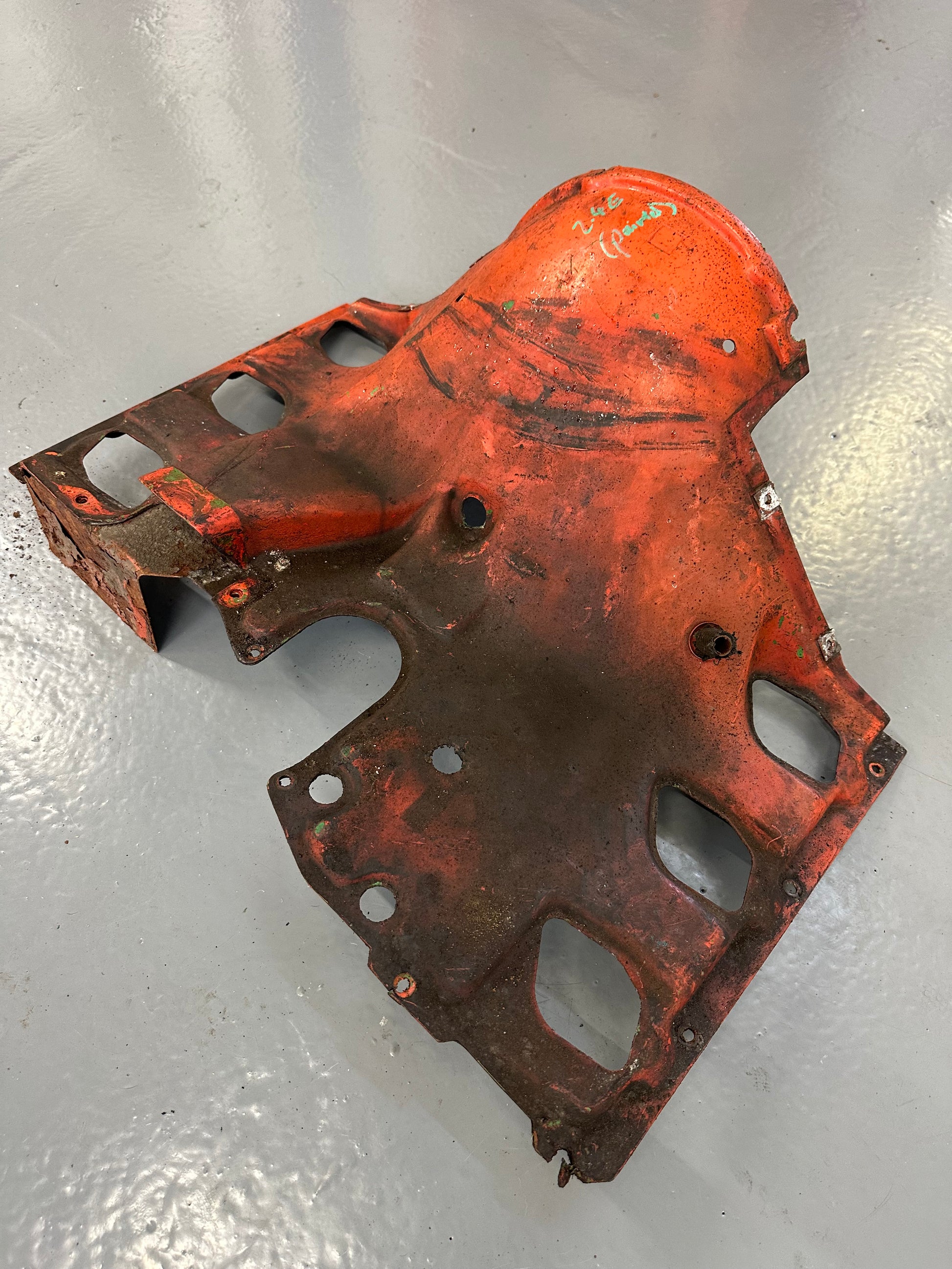 Genuine Porsche engine shroud for 911E F-model (1970-71)