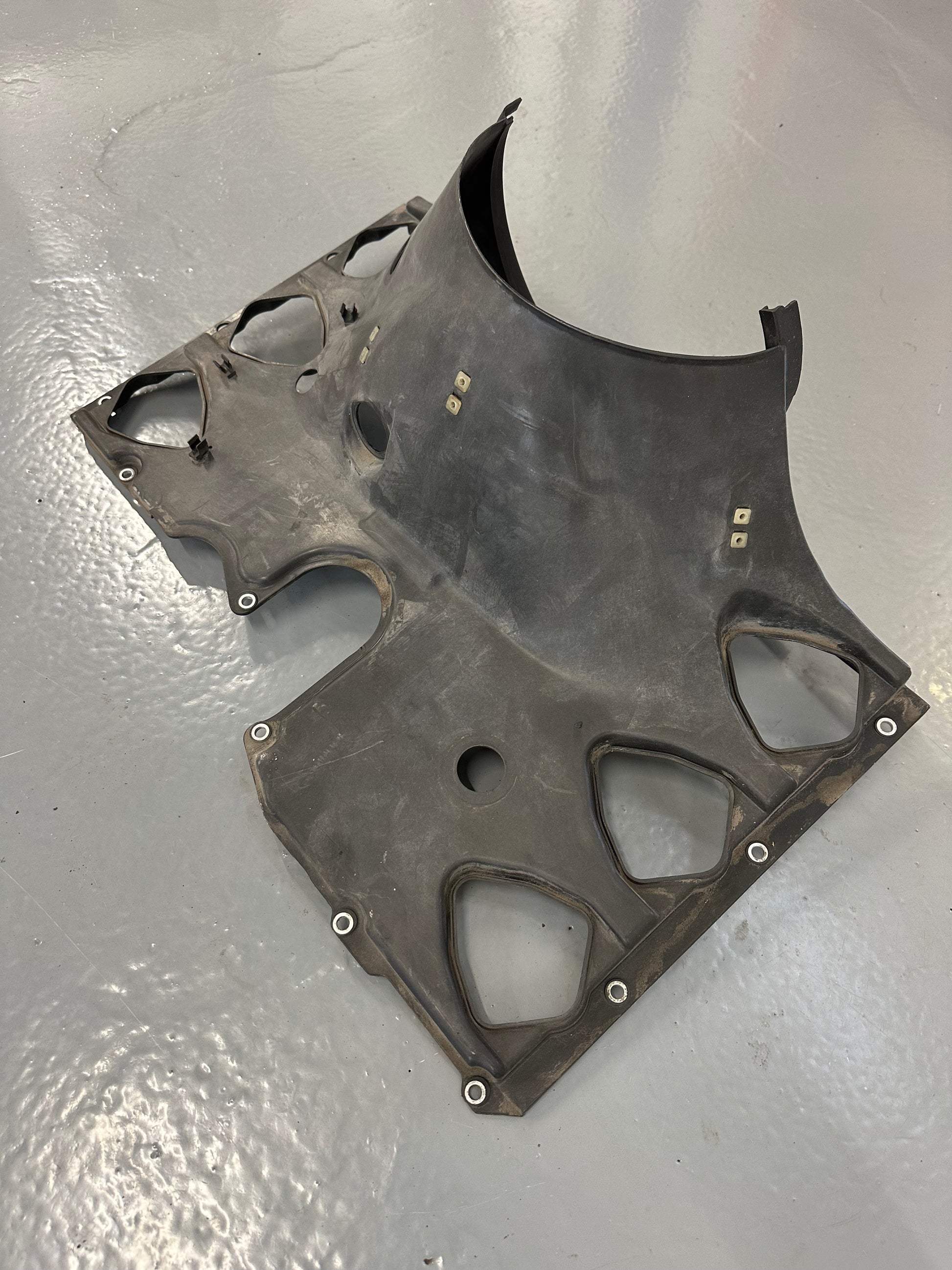 Genuine Porsche engine shroud for 911 (964) 1989-1994