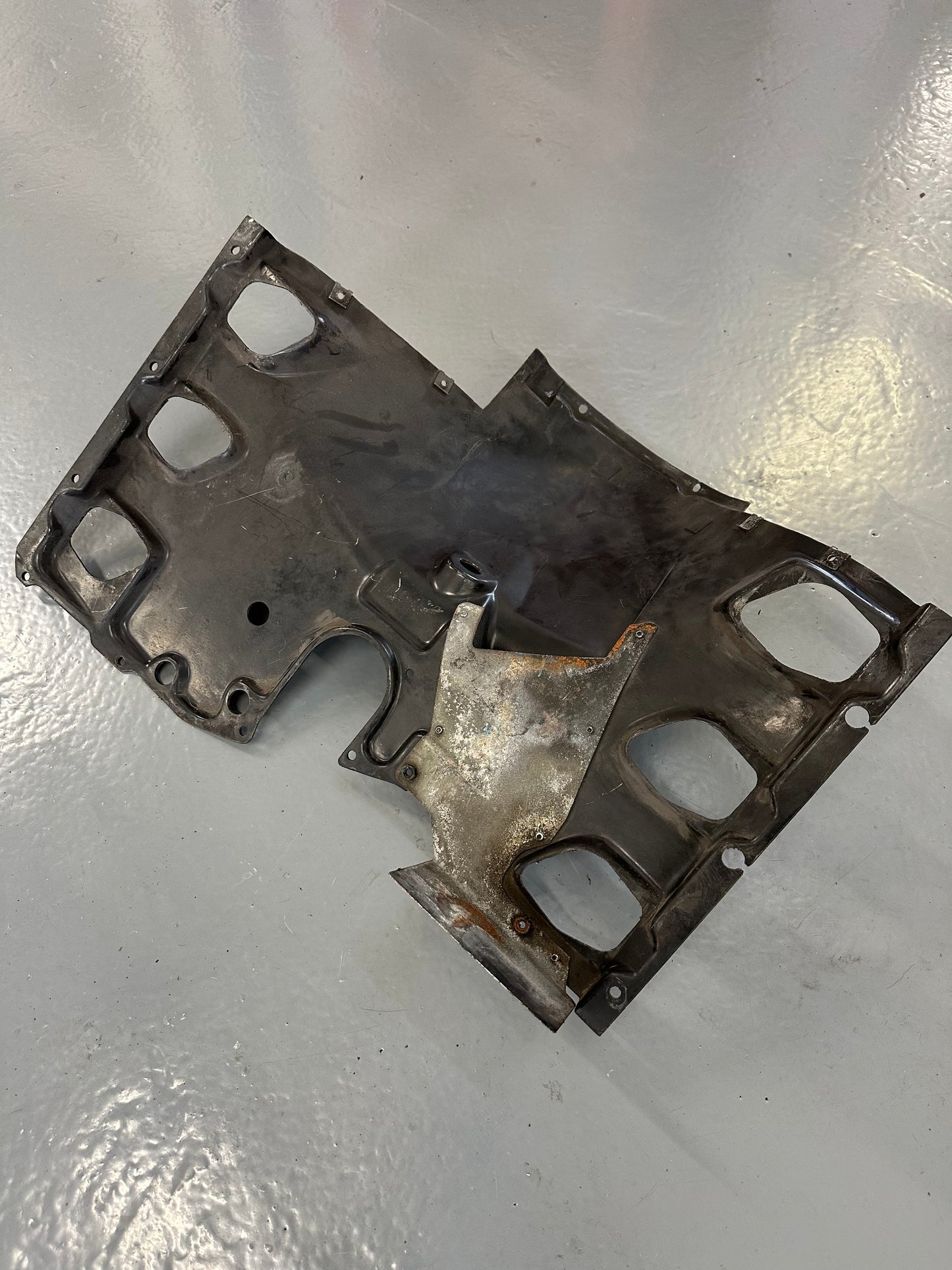 Genuine Porsche engine shroud for 911 G-model (1974-1977)