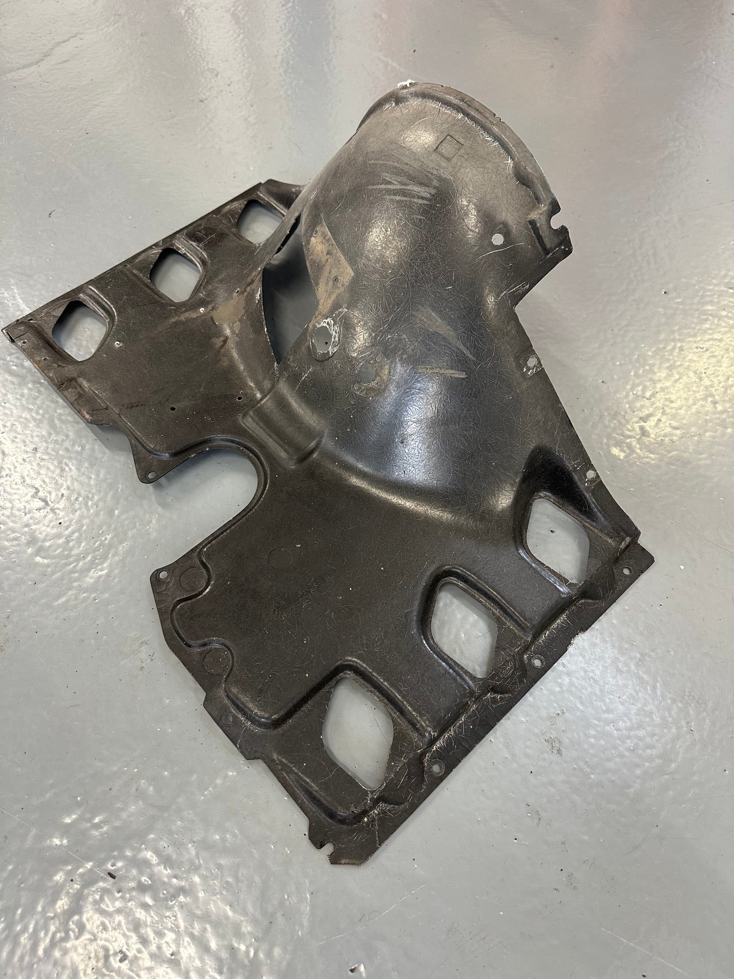 Genuine Porsche engine shroud for 911 G-model (1978-83)