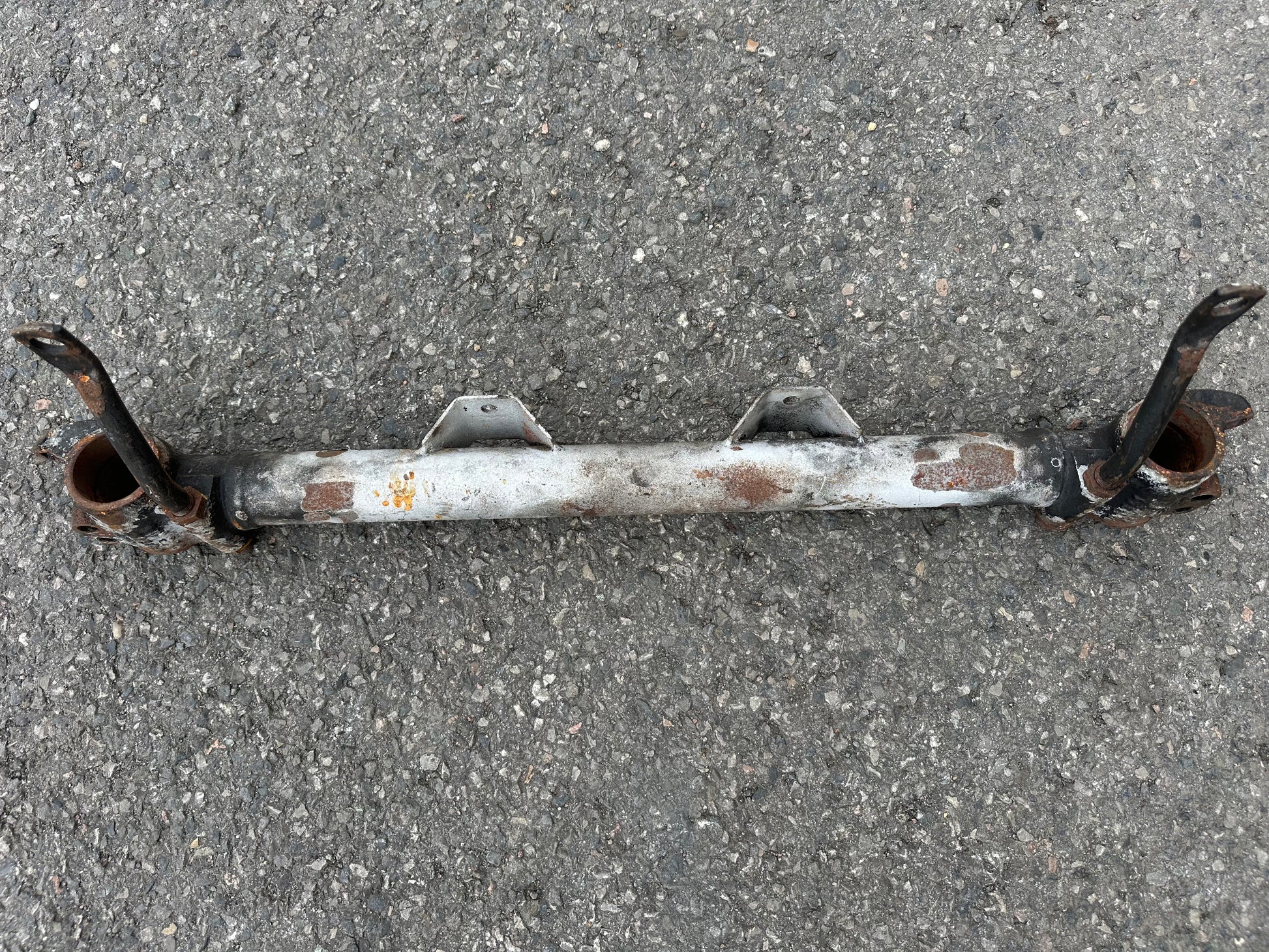 Genuine Porsche front axle support tube for 911 F-model (1965-68)