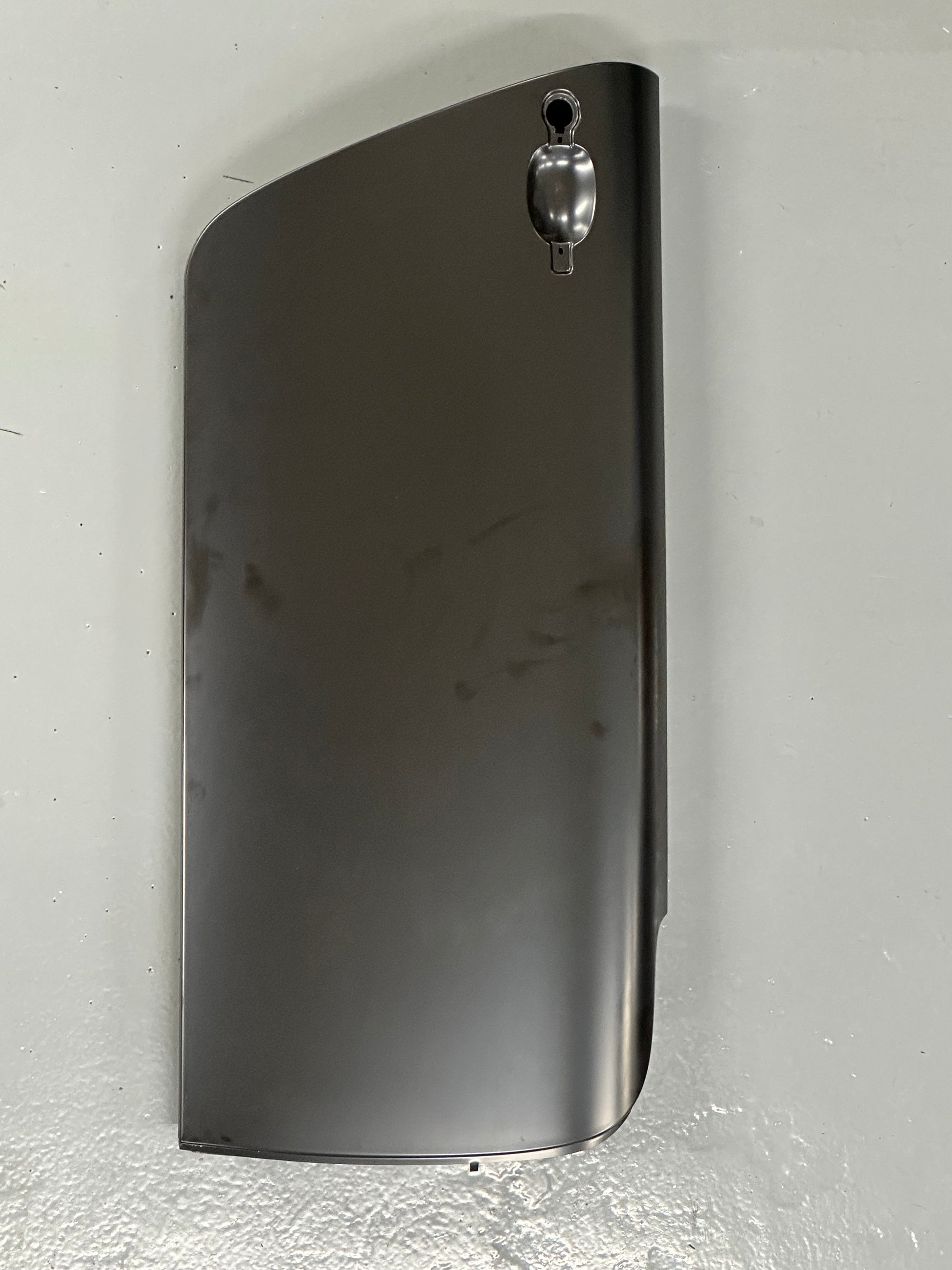 Genuine Porsche repaired RH door shell with new Dansk door skin for 911 F- & G-model (1965-1989)