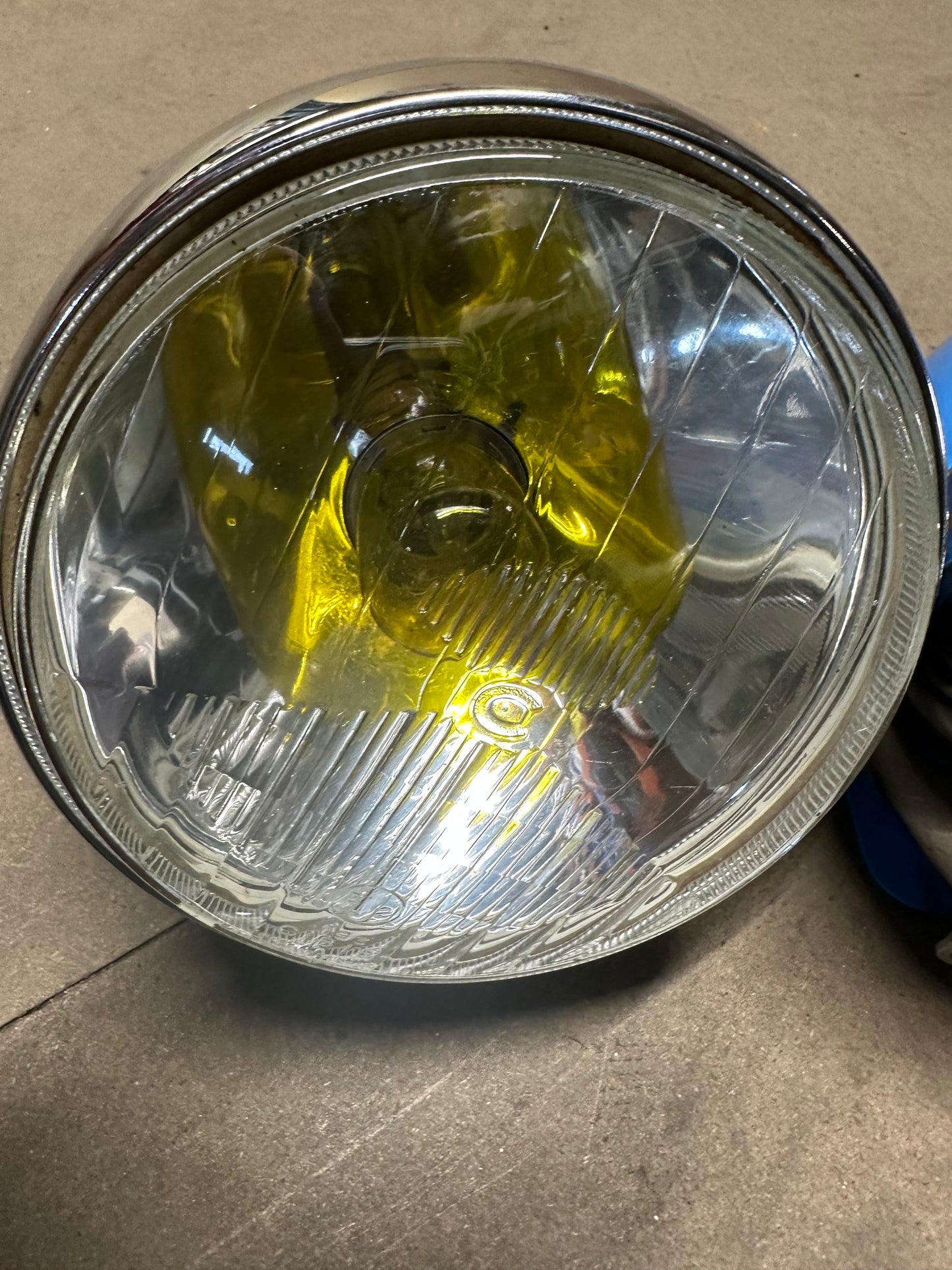 Pair of Cibié hood lights (blue)