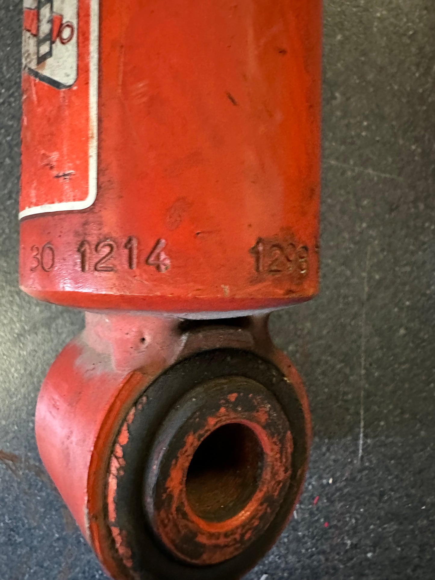 Pair of Koni adjustable Sport dampers for Porsche 911 F-model, 912 & G-model (1965-1977)