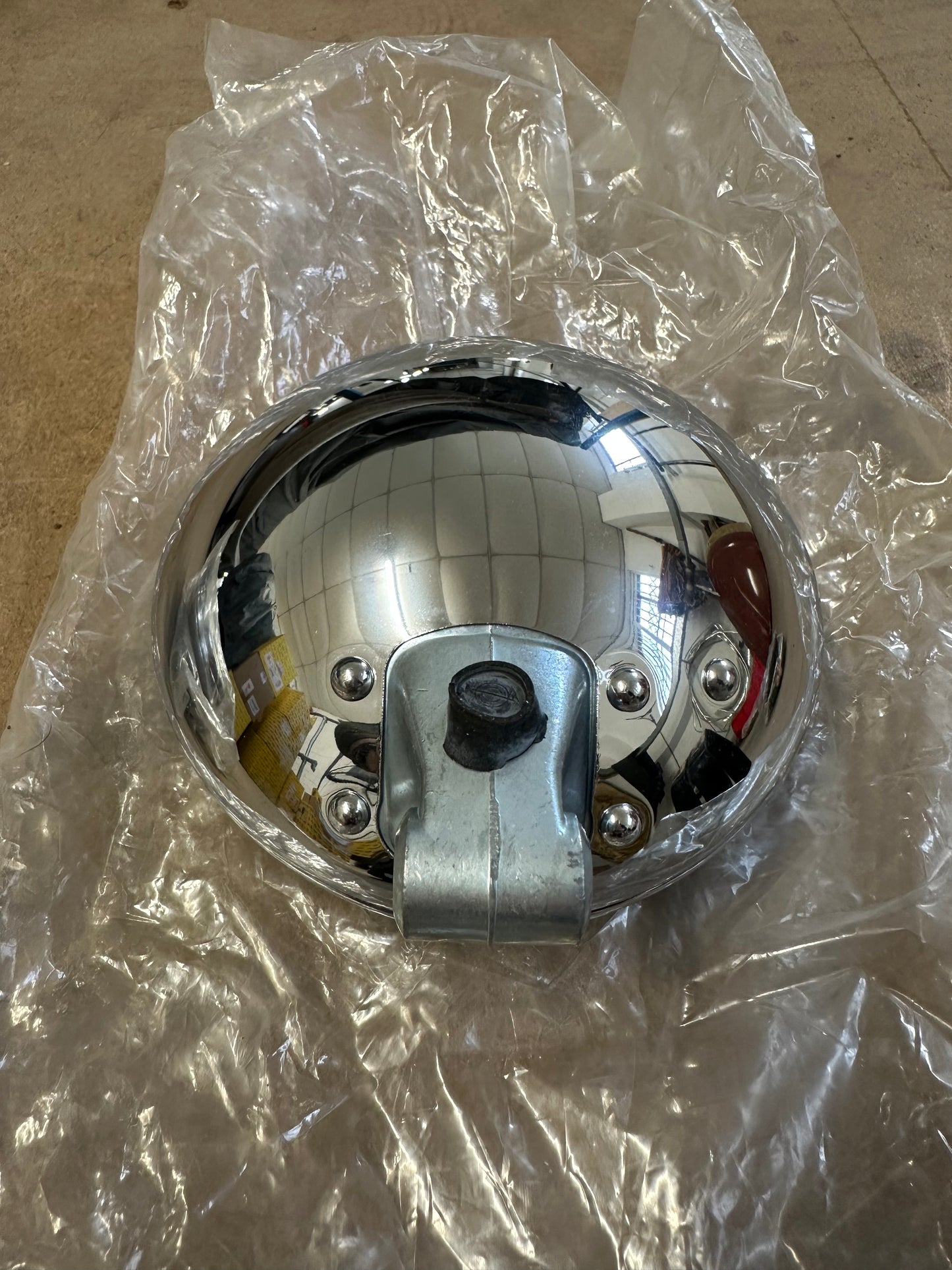 Pair of NOS genuine Porsche through-grille additional headlamps / fog lights - option M 433 for Carrera 2.7 RS