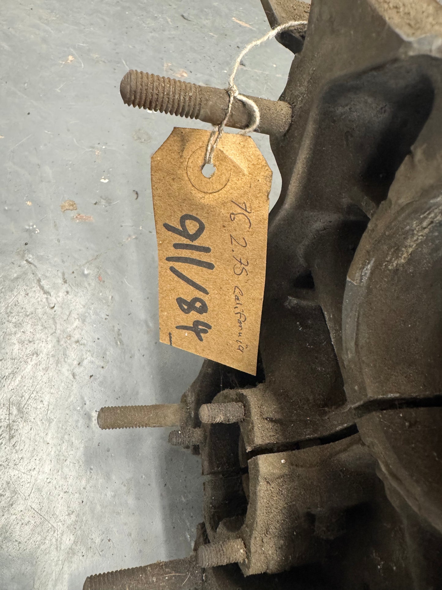 Pair of Porsche type 911/84 crankcases for 911 G-model 2.7l S (1976 MY / California)