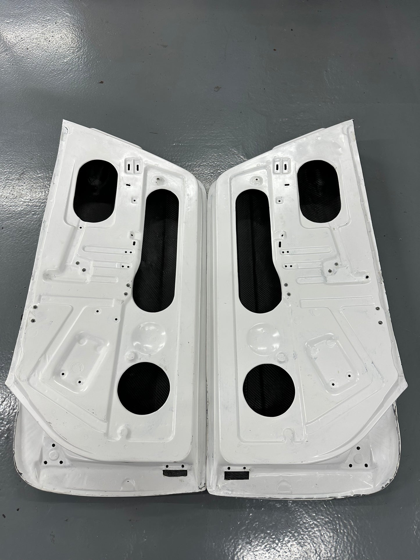 Pair of carbon fibre door shells & skins for Porsche 911 race / track car (1965-1989) 