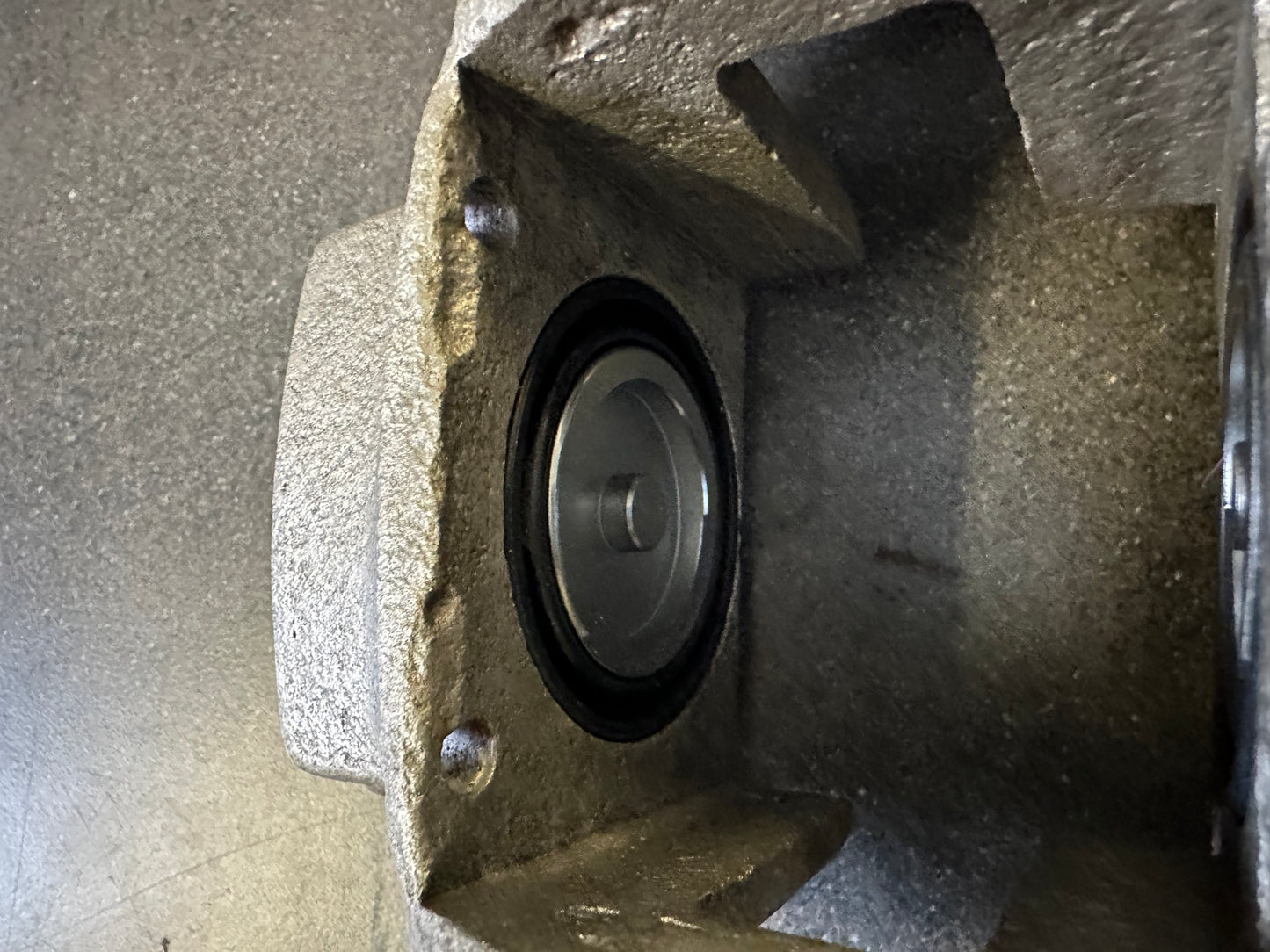 Pair of genuine Porsche Ate early S aluminium front callipers for 911 F- & G-model (1972-77)