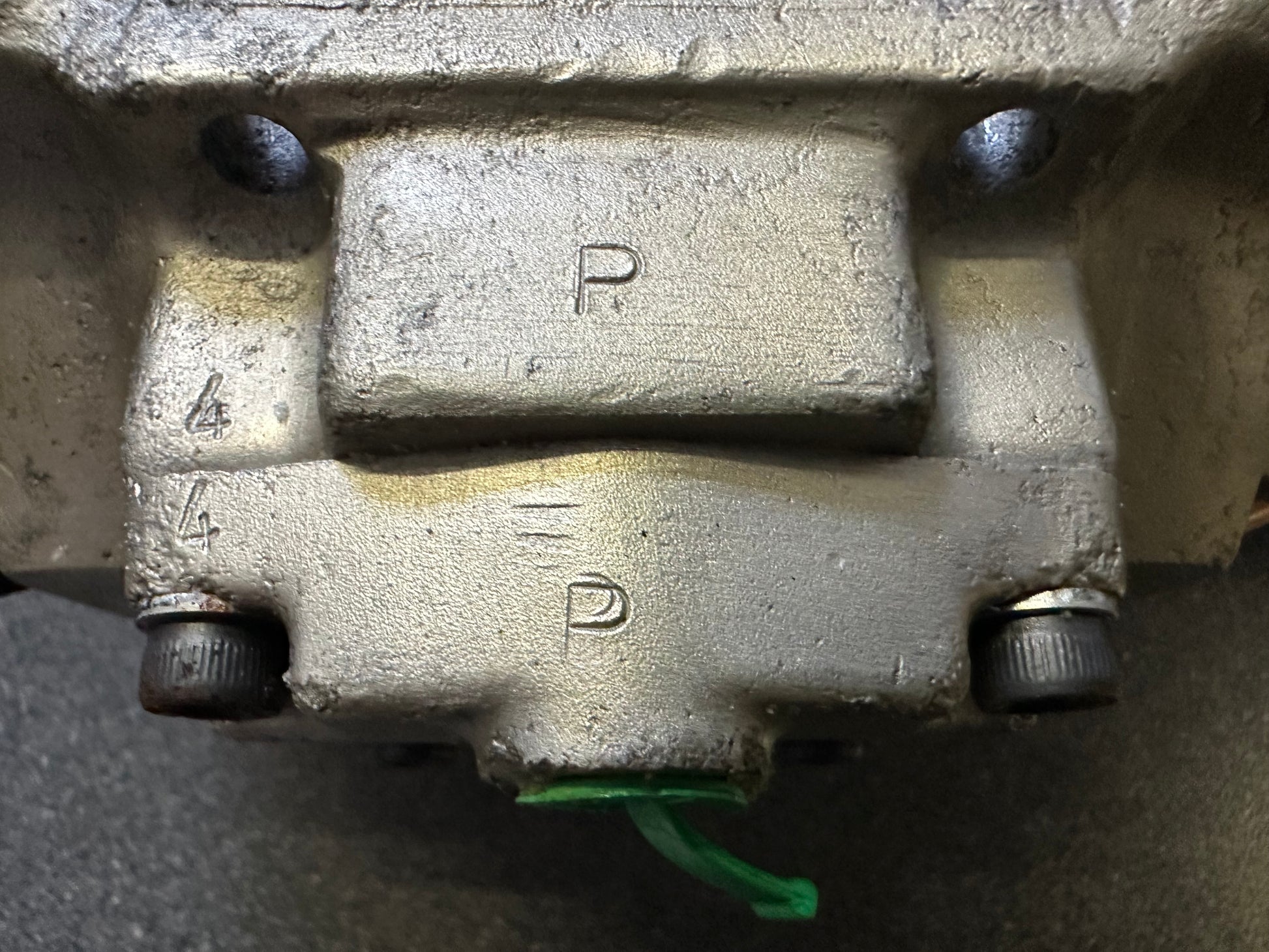 Pair of genuine Porsche Ate early S aluminium front callipers for 911 F- & G-model (1972-77)