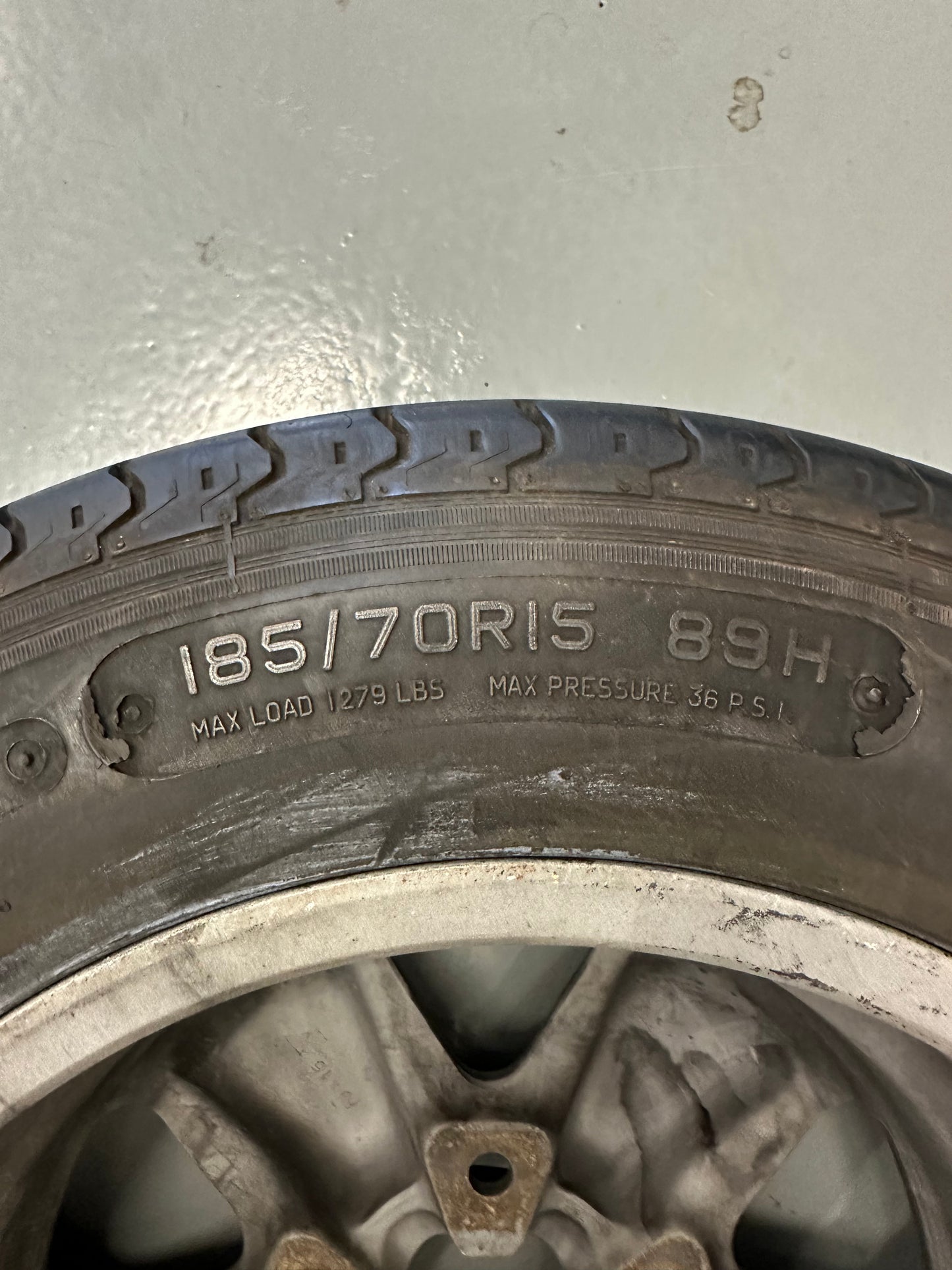Pair of genuine Porsche flat 6J x 15” Fuchs for 911 (2.7 Carrera G-model), p/n 911.361.020.10