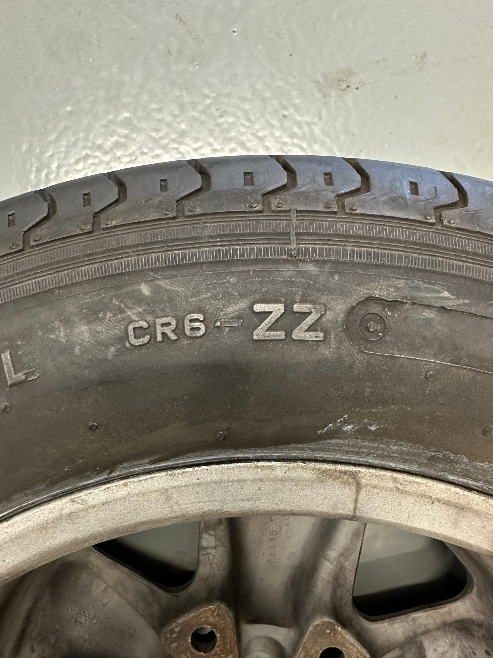 Pair of genuine Porsche flat 6J x 15” Fuchs for 911 (2.7 Carrera G-model), p/n 911.361.020.10