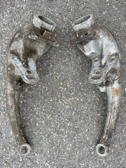 Pair of genuine Porsche rear trailing arms for 911 G-model (1974-77)