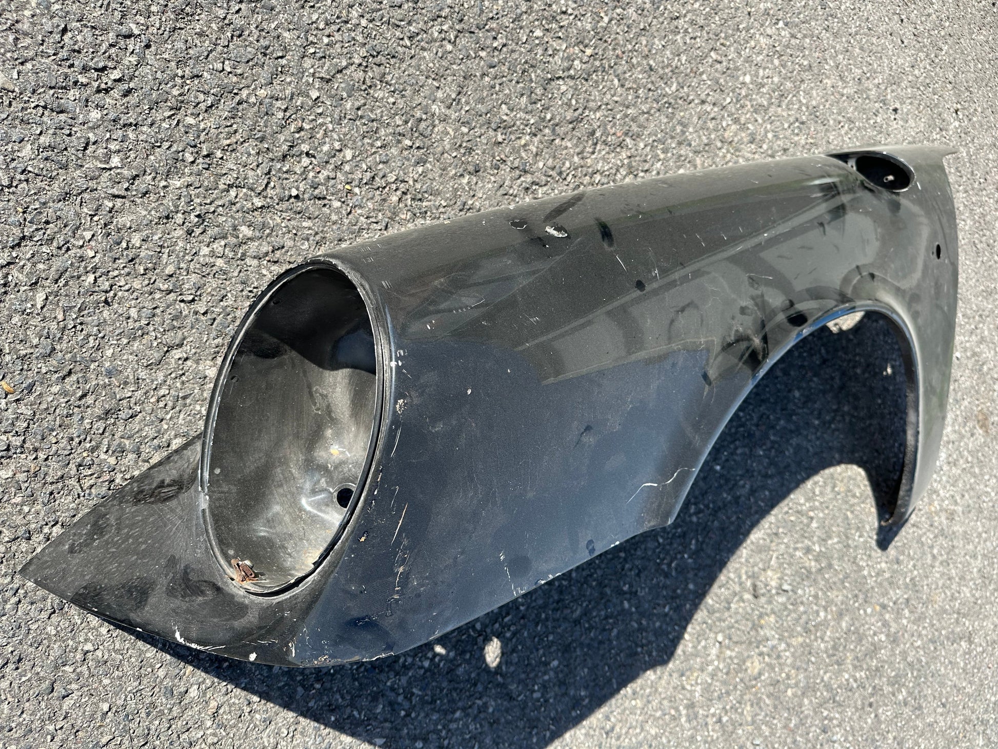 Pair of genuine Porsche wings for 911 (964) LH, p/n 964.503.031.02