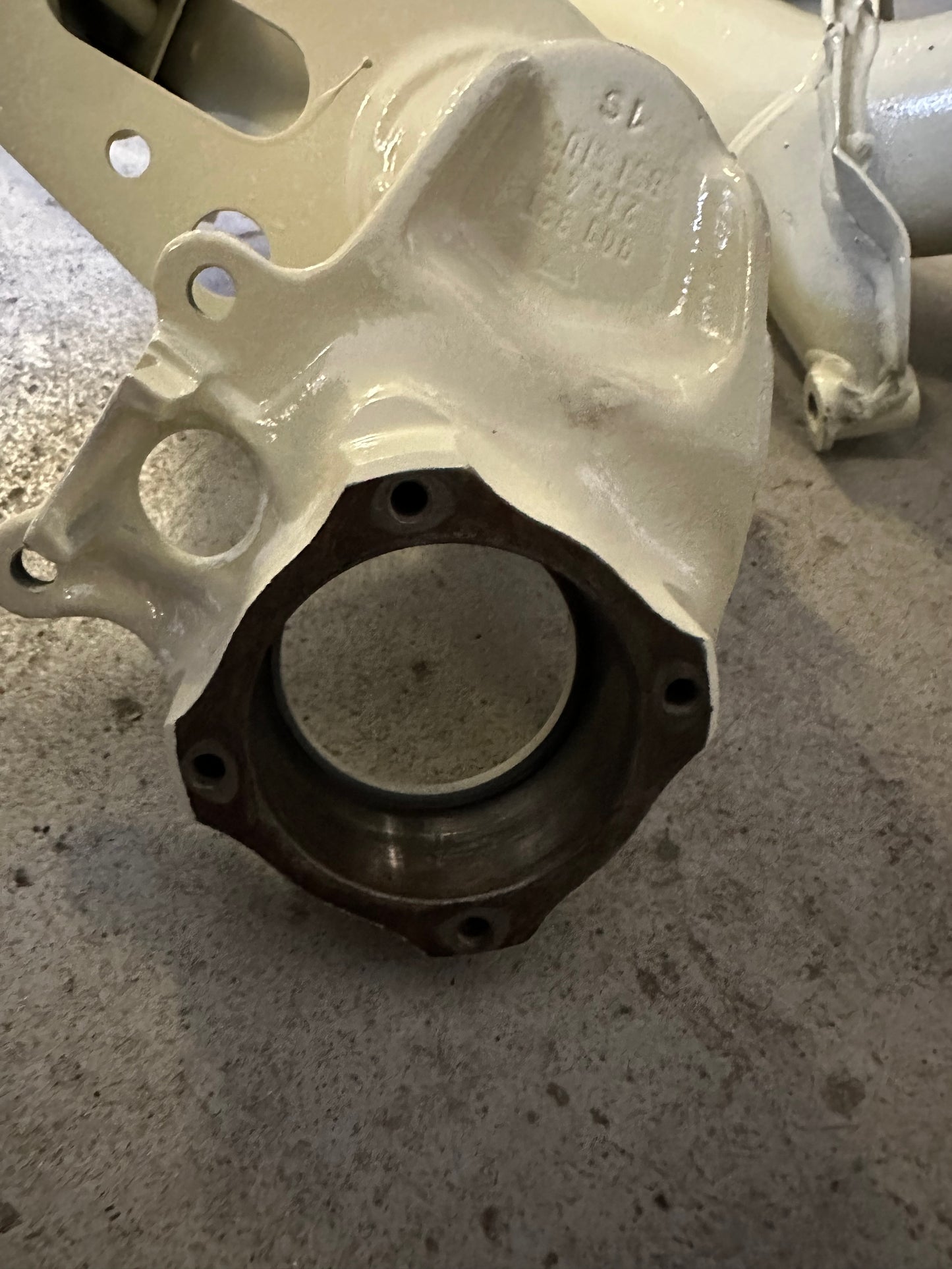 Pair of refurbished genuine Porsche rear-axle trailing arms for 911 F-model (1969-1973)