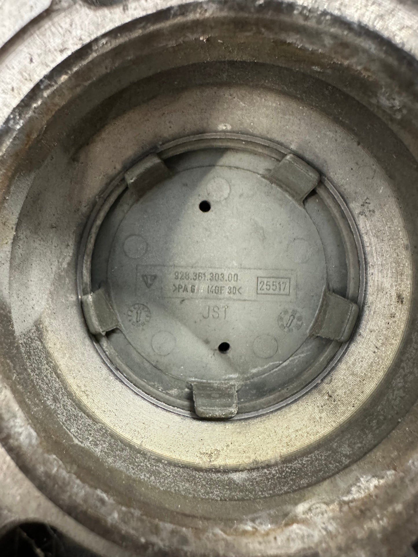 Set of genuine Porsche 7J x 17" & 8J x17" Cup 1 alloy rims