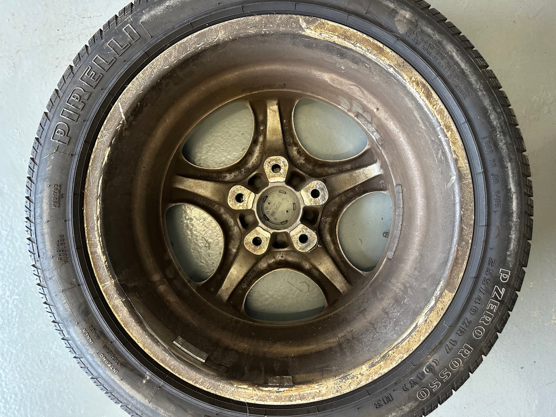 Set of genuine Porsche 7J x 17" & 8J x17" Cup 1 alloy rims