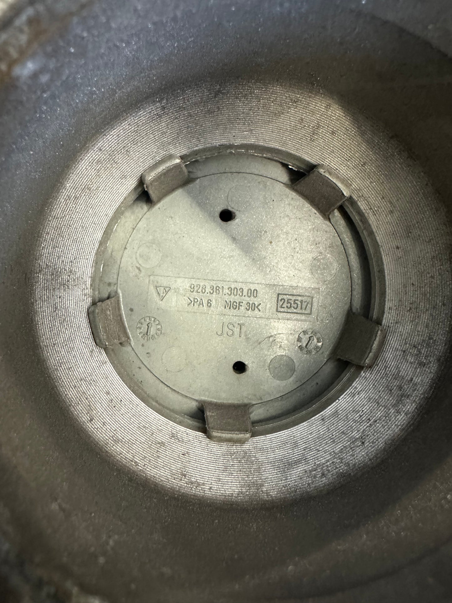 Set of genuine Porsche 7J x 17" & 8J x17" Cup 1 alloy rims