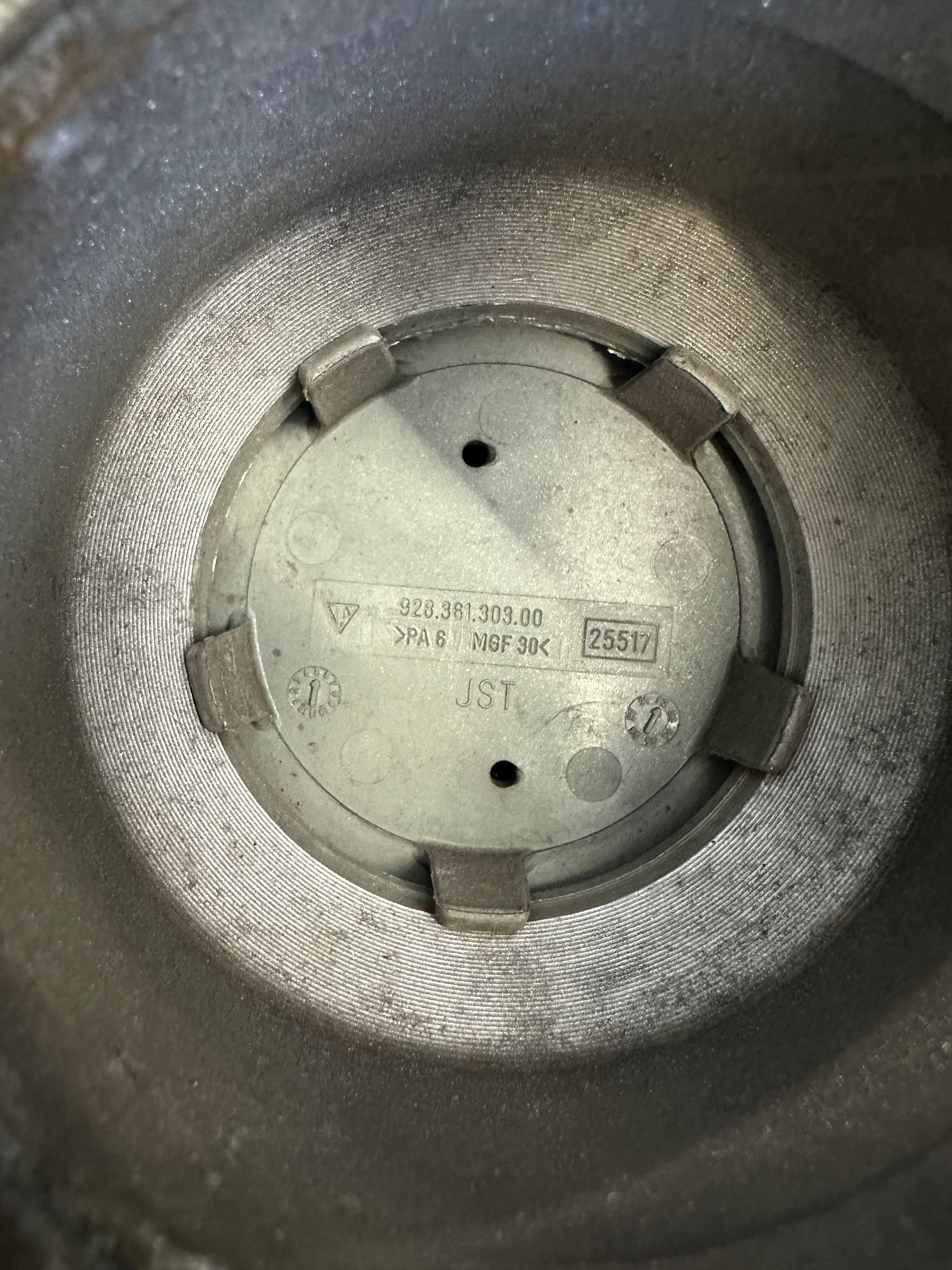 Set of genuine Porsche 7J x 17" & 8J x17" Cup 1 alloy rims