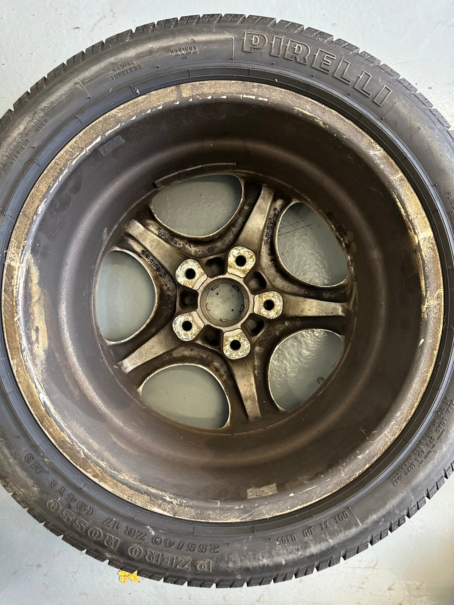 Set of genuine Porsche 7J x 17" & 8J x17" Cup 1 alloy rims