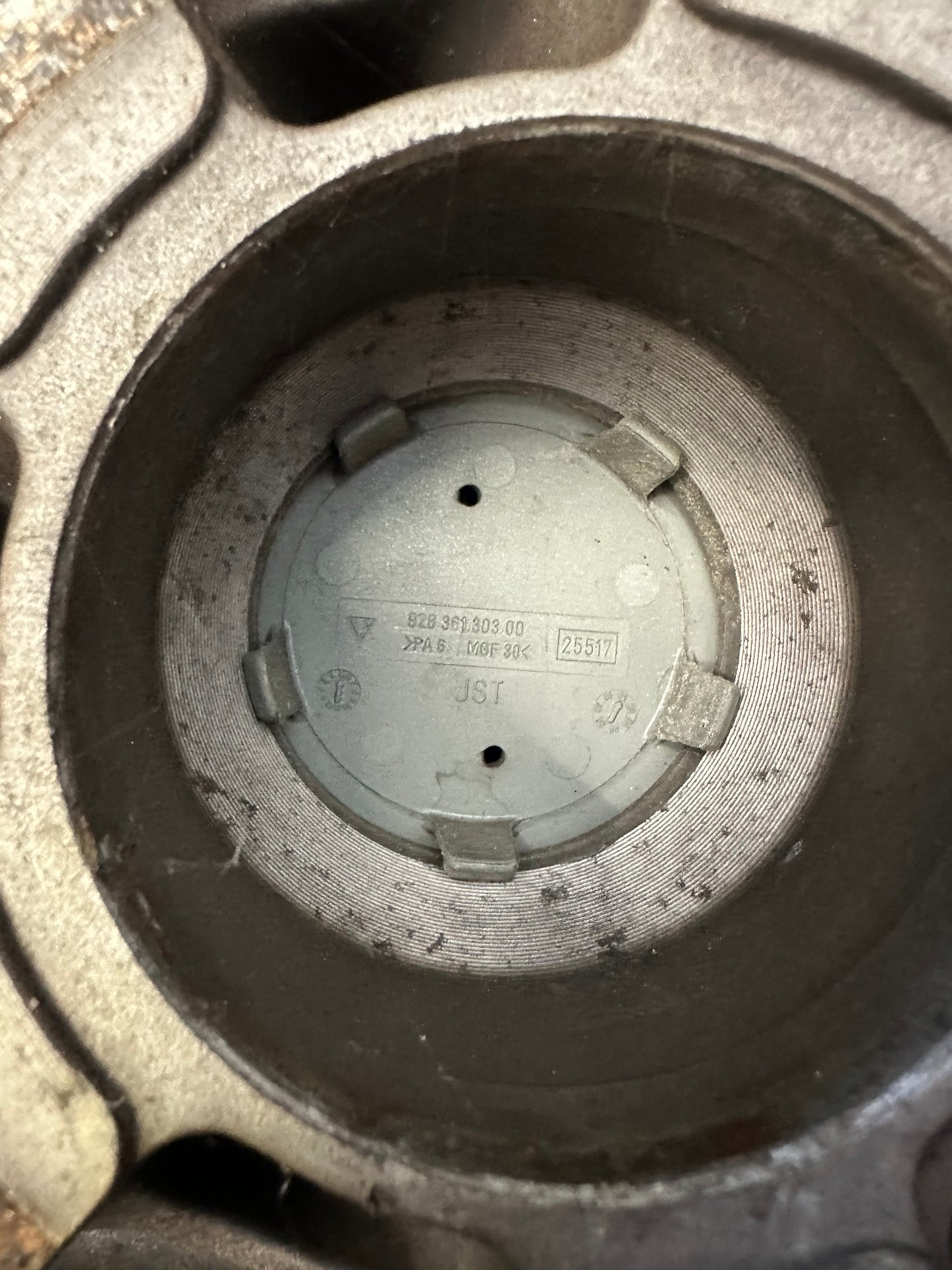 Set of genuine Porsche 7J x 17" & 8J x17" Cup 1 alloy rims