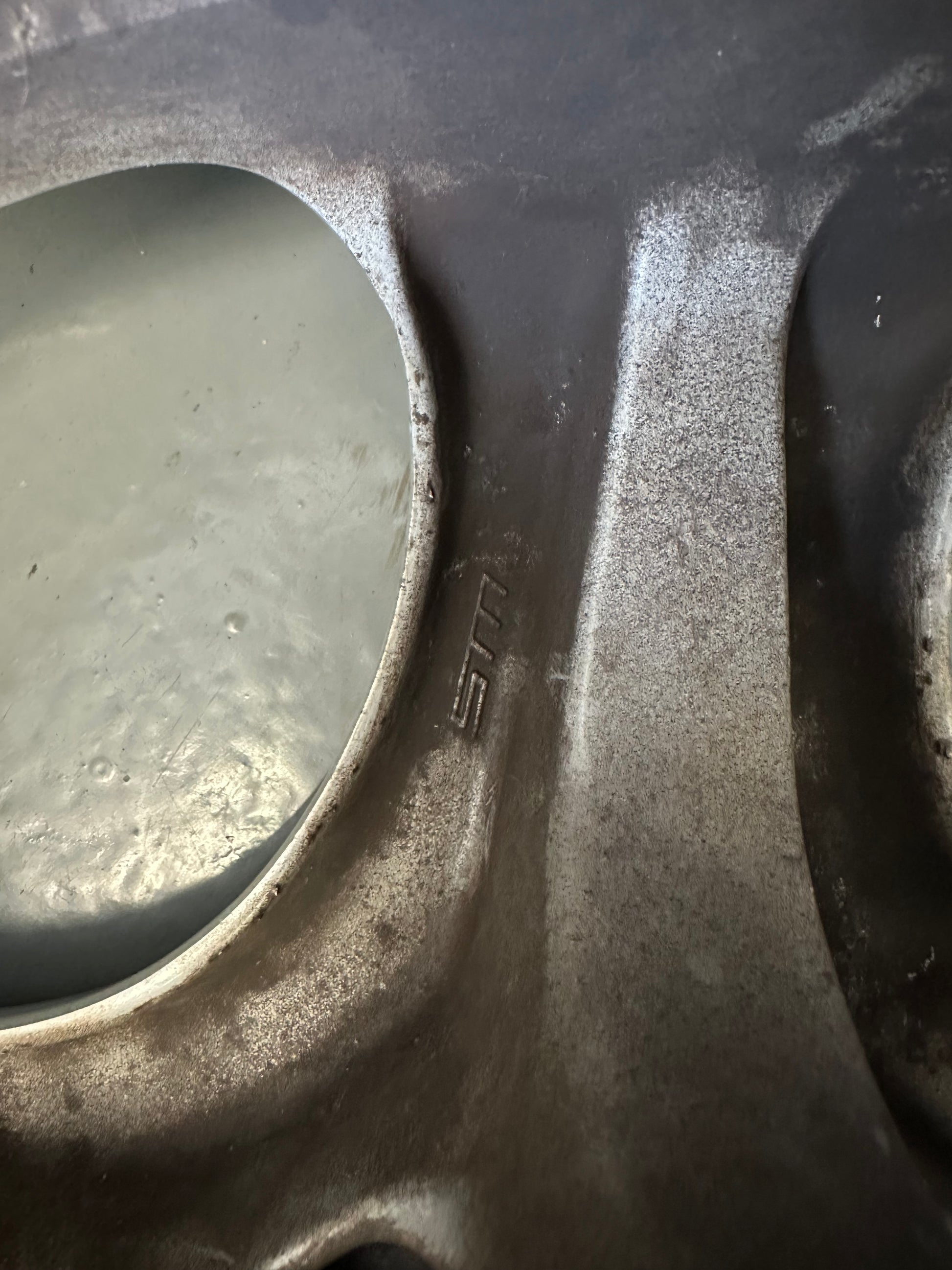 Set of genuine Porsche 7J x 17" & 8J x17" Cup 1 alloy rims