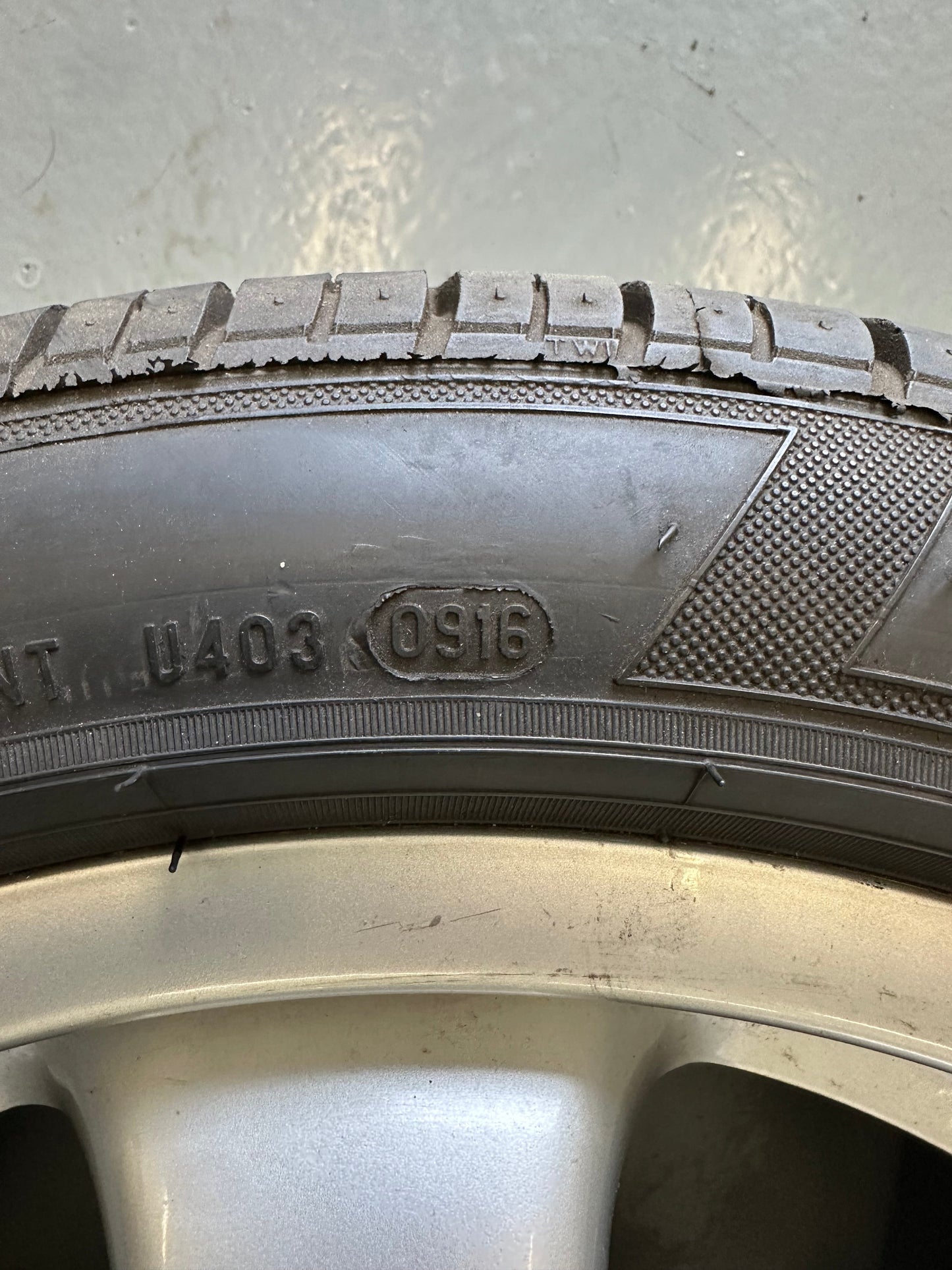 Set of genuine Porsche 7J x 17" & 8J x17" Cup 1 alloy rims